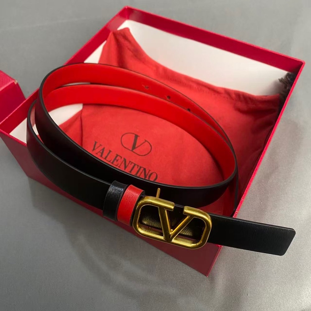 Valentino Garavani VLogo Leather Belt 85cm 34in Black Red
